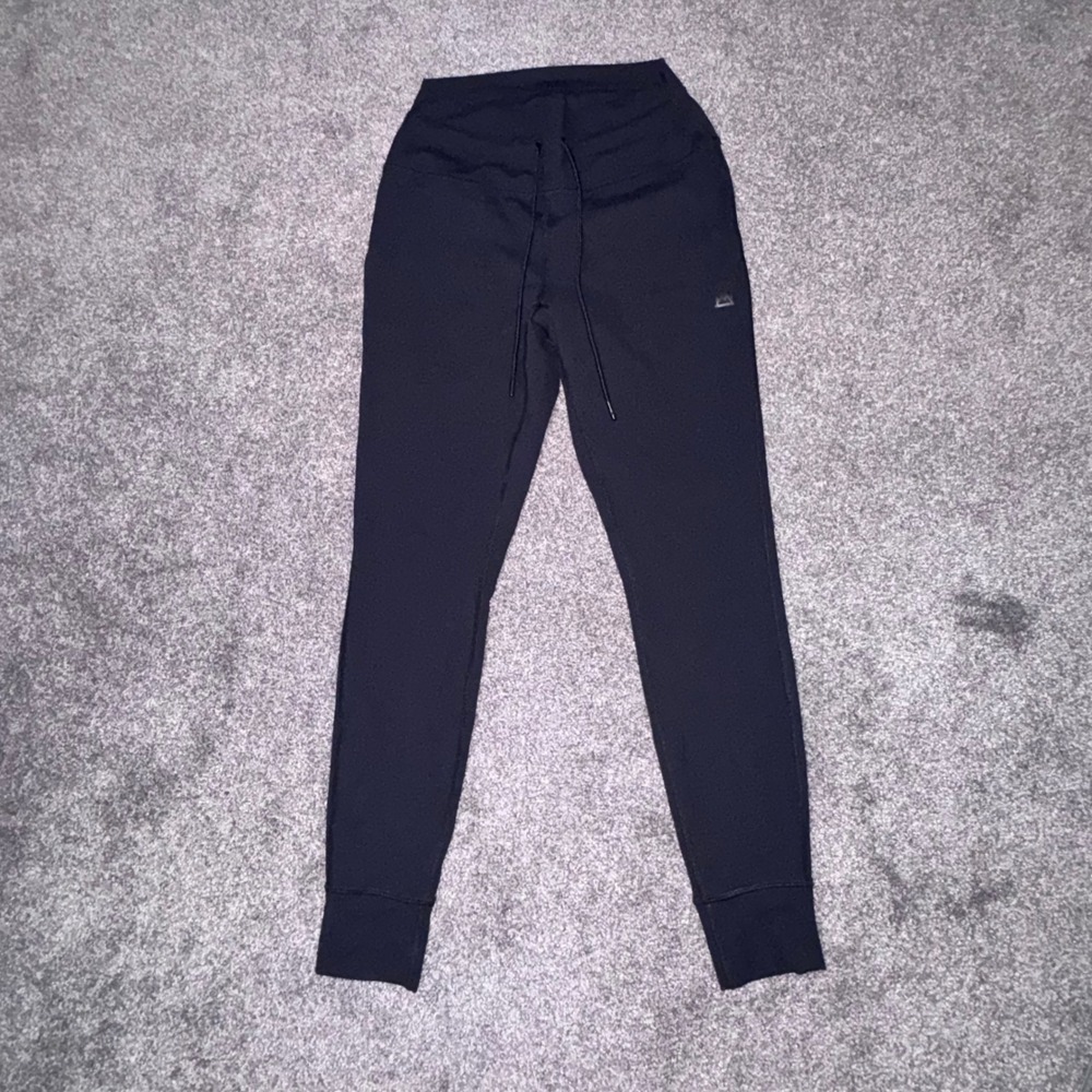 Avalanche Outdoor Supply Co Women's Black Athletic Legging Joggers Size Medium